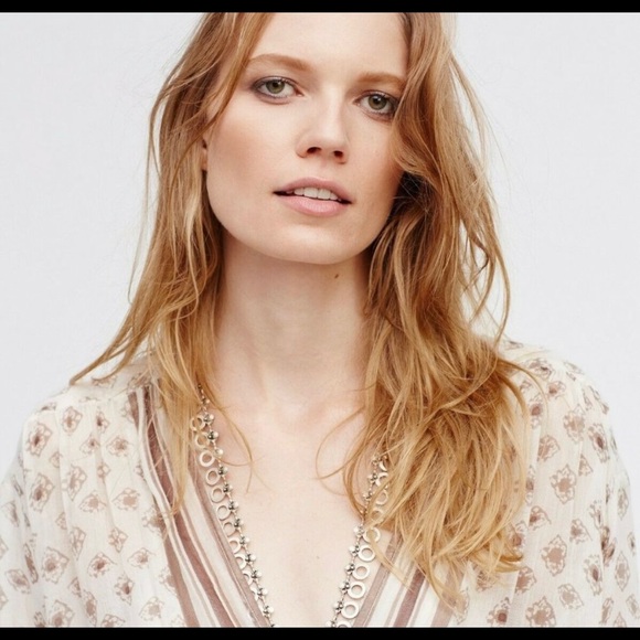 Free People One Peasant Top, size medium - Picture 3 of 10